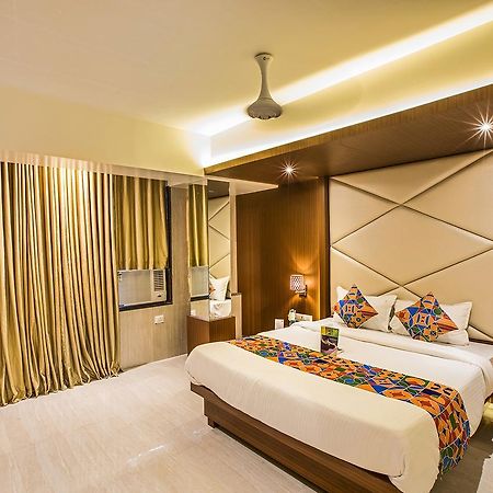 Fabhotel Spring Inn - Nr Borivali Station Mālād Esterno foto
