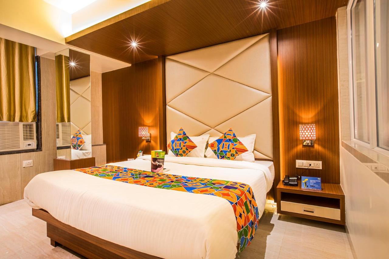 Fabhotel Spring Inn - Nr Borivali Station Mālād Esterno foto