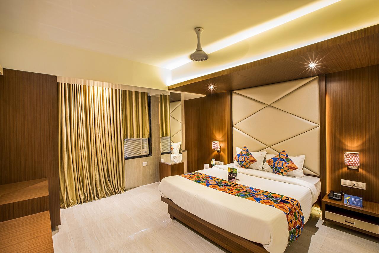 Fabhotel Spring Inn - Nr Borivali Station Mālād Esterno foto